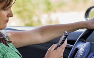 Texting-While-Driving Penalties Stiffer, But Narrower, in Colorado